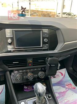 ڤۆڵکسواگن جێتا